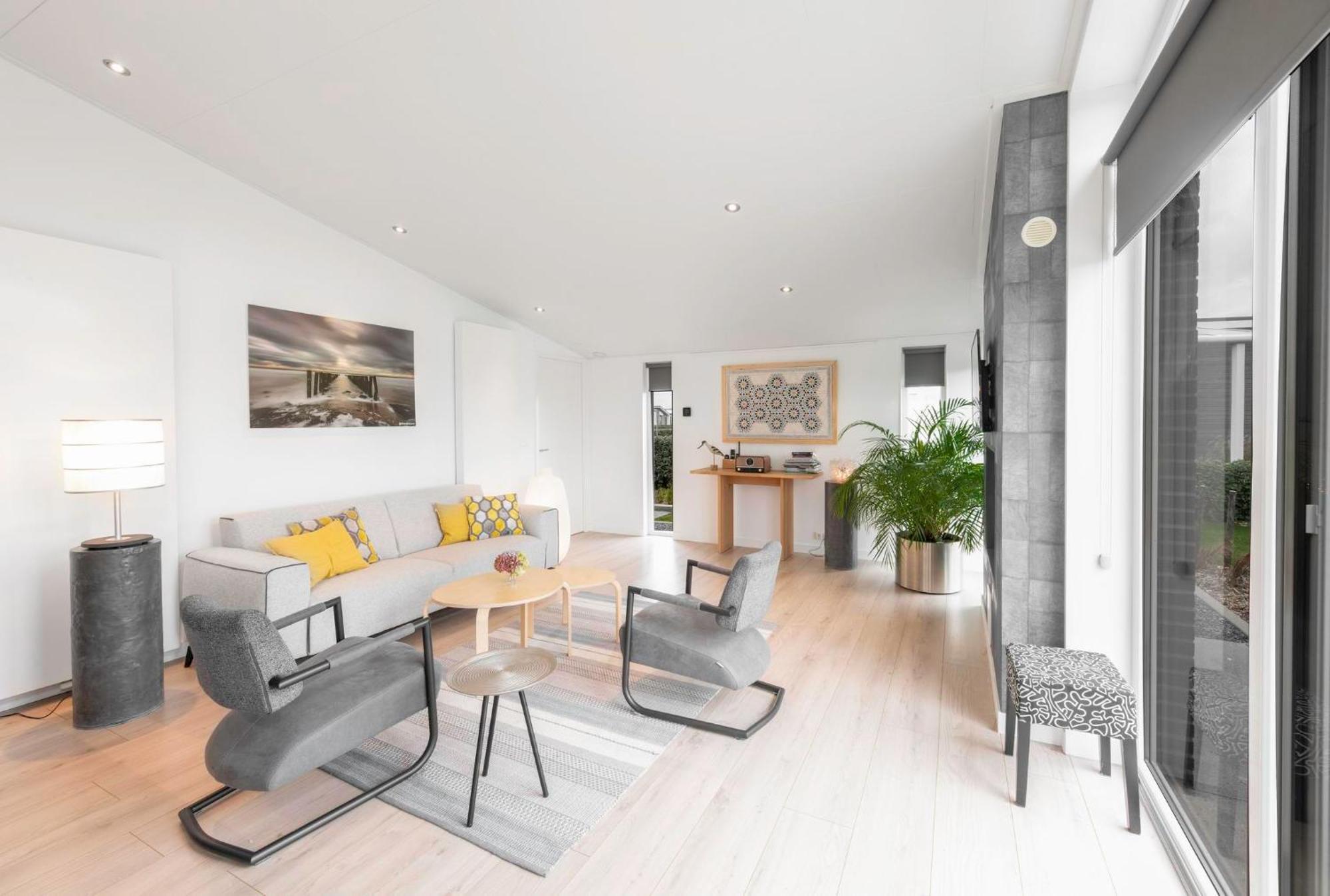 Comfortabel En Modern Ingericht Met Mooi Uitzicht Op Het Landschap En Het Bos 89 Vakantiehuis *